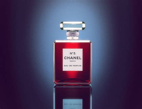 3d chanel bottle picture|19 Chanel paris model.